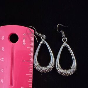 Elegant Gunmetal Teardrop Earrings